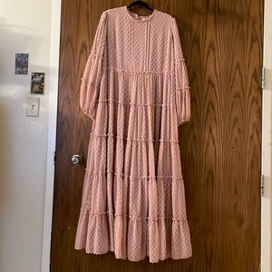 Dainty Jewell’s Maxi dress